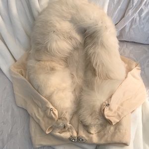 Vintage cream colored sweater with White Fox trim…